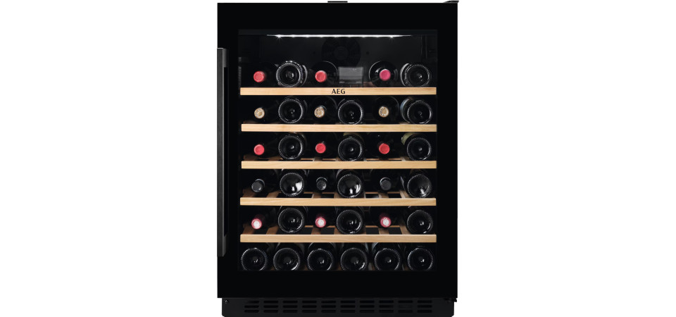 AEG AWS4052B5B Beépíthető borhűtő