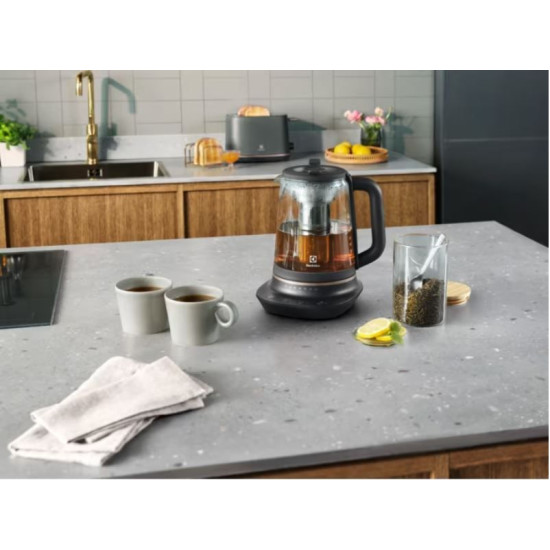 Electrolux E7GK18BP Vízforraló