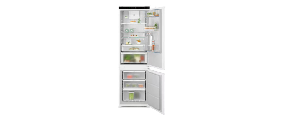 Electrolux ENA7CD18S Beépíthető fagyasztórekeszes hűtőszekrény