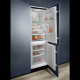 Electrolux ENP7MD18S Beépíthető kombinált alul fagyasztós hűtő