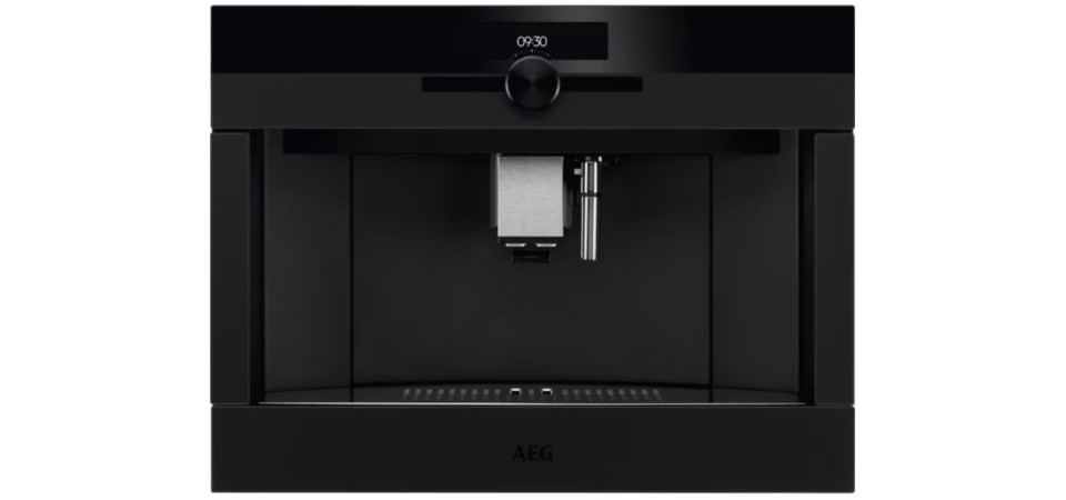 AEG KKK994500T Beépíthető automata kávéfőző AEG KKK994500T Beépíthető automata kávéfőző
