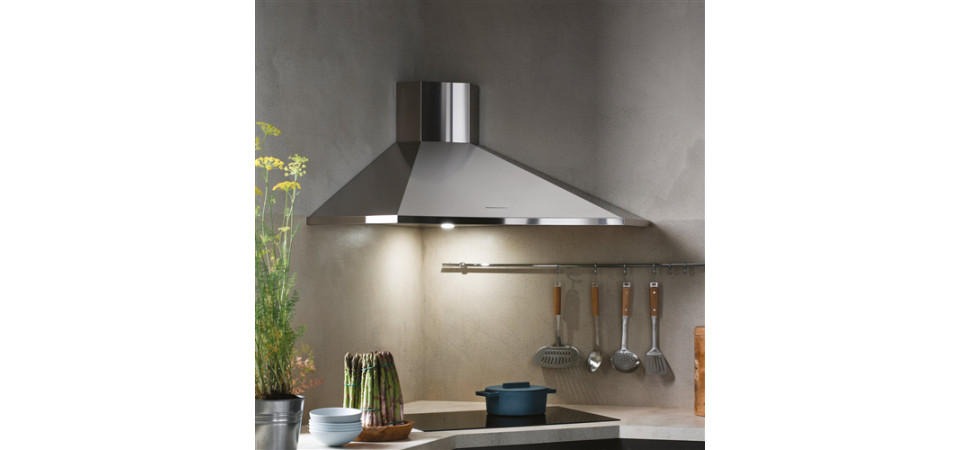 FALMEC Falmec ELIOS 90 cm sarok páraelszívó, inox 2341781 Sarokba építhető páraelszívó FALMEC Falmec ELIOS 90 cm sarok páraelszívó, inox 2341781 Sarokba építhető páraelszívó