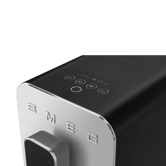 SMEG BCC12 Collezione design automata kávéfőző BCC12BLMEU Kávéfőző