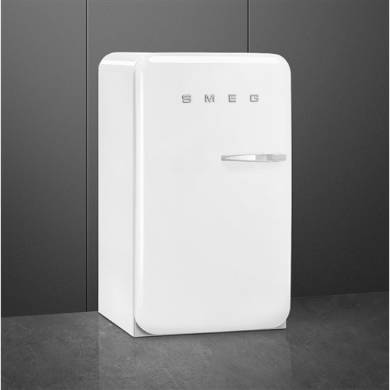 Smeg SMEG HAPPY BAR, retro, 54,5x98 cm, bal oldali pántok, fehér FAB10HLWH6 Egyajtós hűtőszekrény
