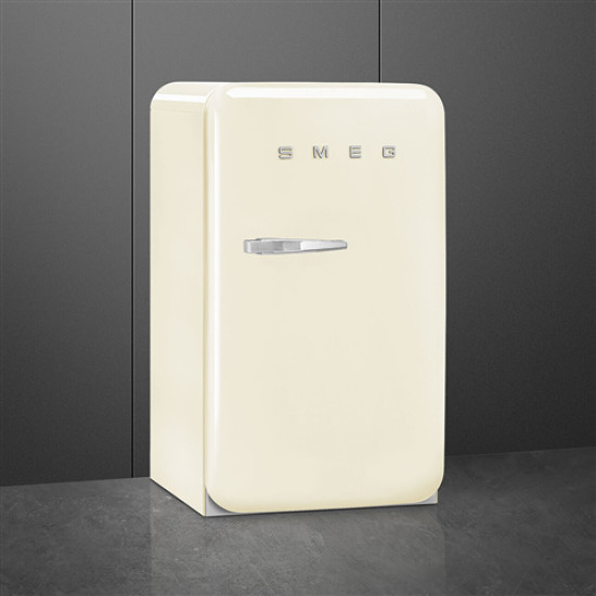 Smeg SMEG KOMBINÁLT HŰTŐ ÉS FAGYASZTÓ FAB10RCR6 Egyajtós hűtőszekrény