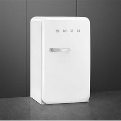 Smeg SMEG KOMBINÁLT HŰTŐ ÉS FAGYASZTÓ FAB10RWH6 Egyajtós hűtőszekrény