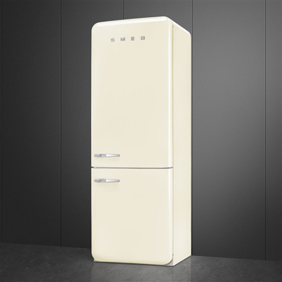 Smeg SMEG KOMBINÁLT HŰTŐ ÉS FAGYASZTÓ FAB38RCR6 Egyajtós hűtőszekrény